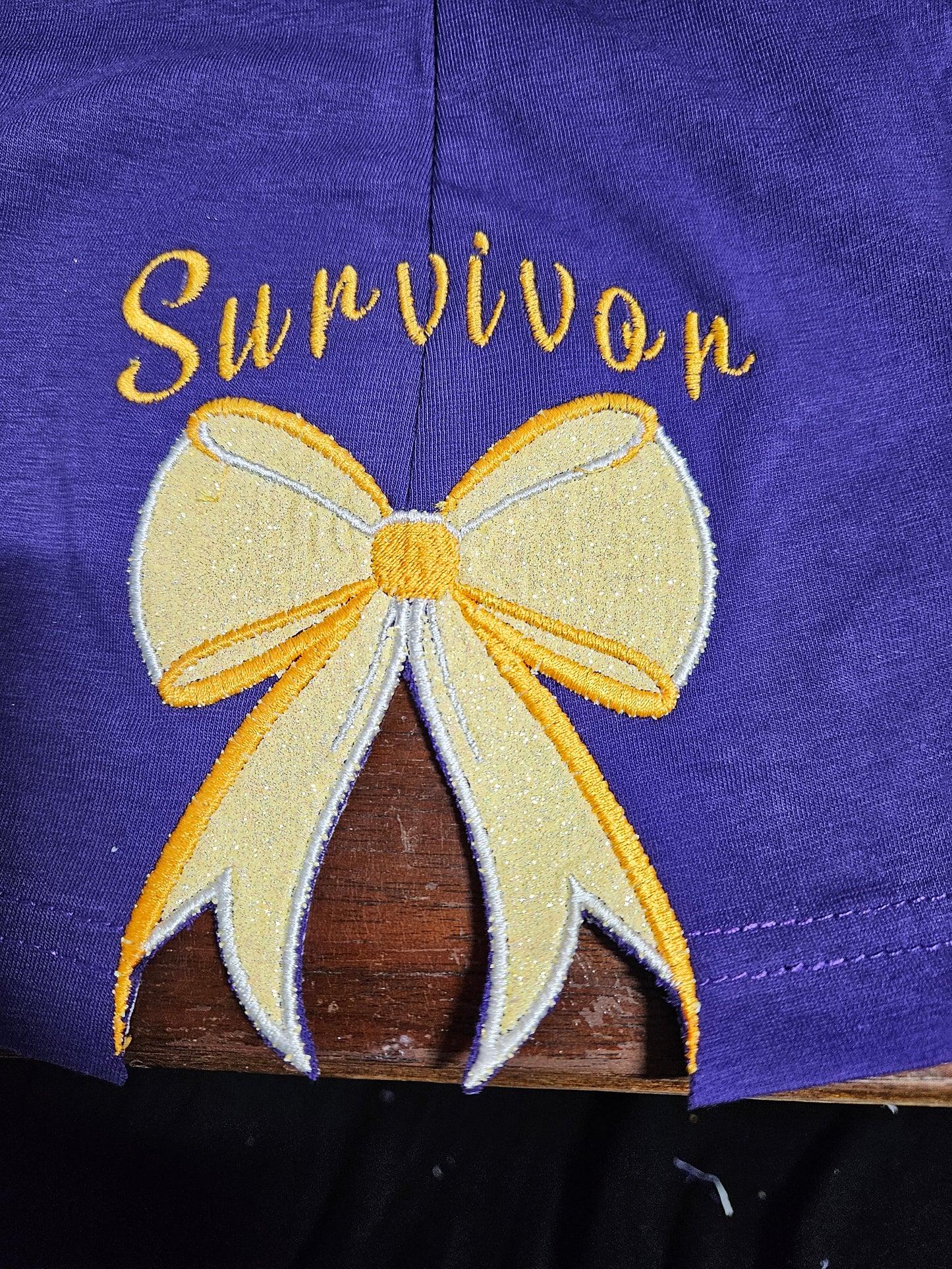 Side Bow Embroidery Applique Sweatshirt